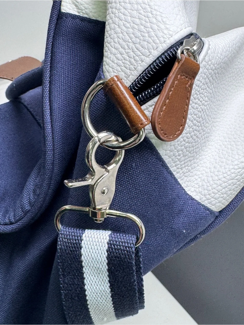 Polo Ralph Lauren Leather and fabric Duffel Bag new